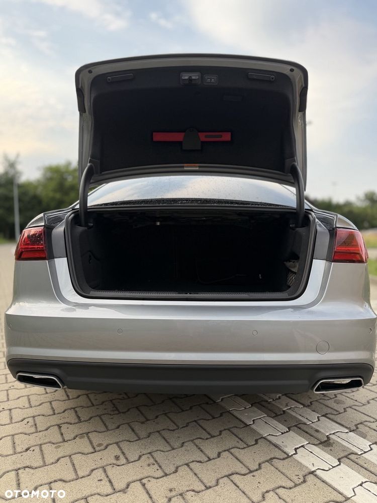 Audi A6 Limousine 2.0 TDI Ultra DPF S tronic - 11