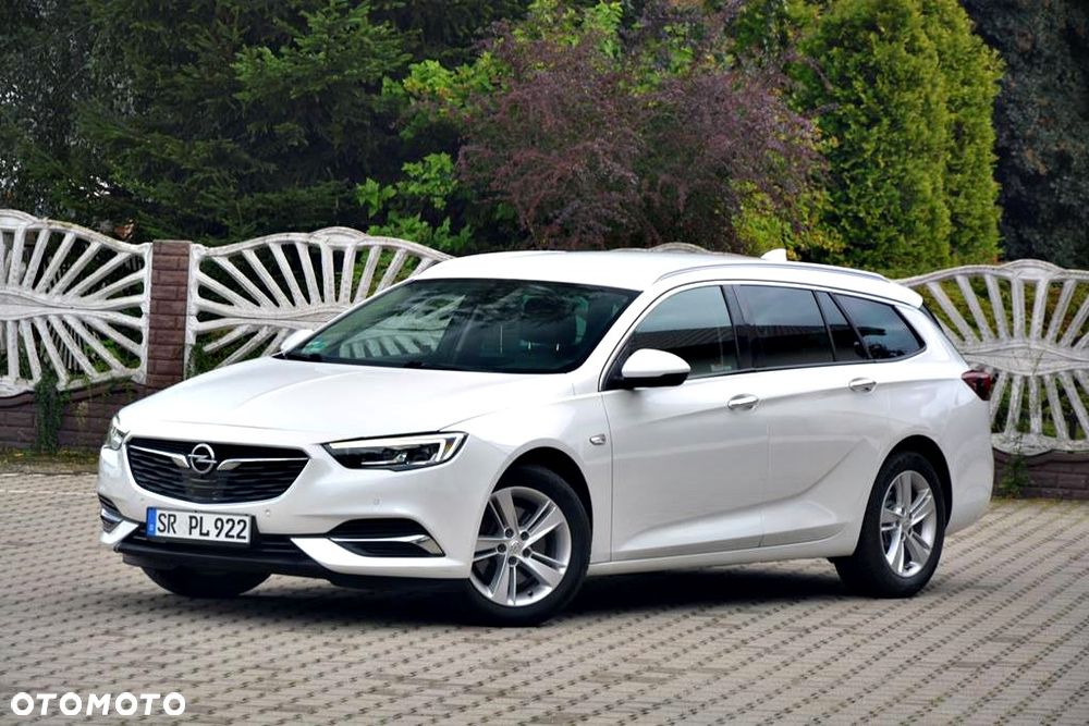 Opel Insignia 2.0 CDTI 4x4 Automatik Edition - 2