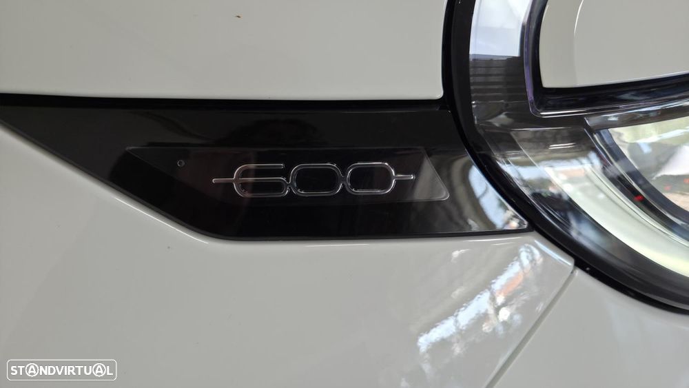 Fiat 600 1.2 Hybrid La Prima - 26