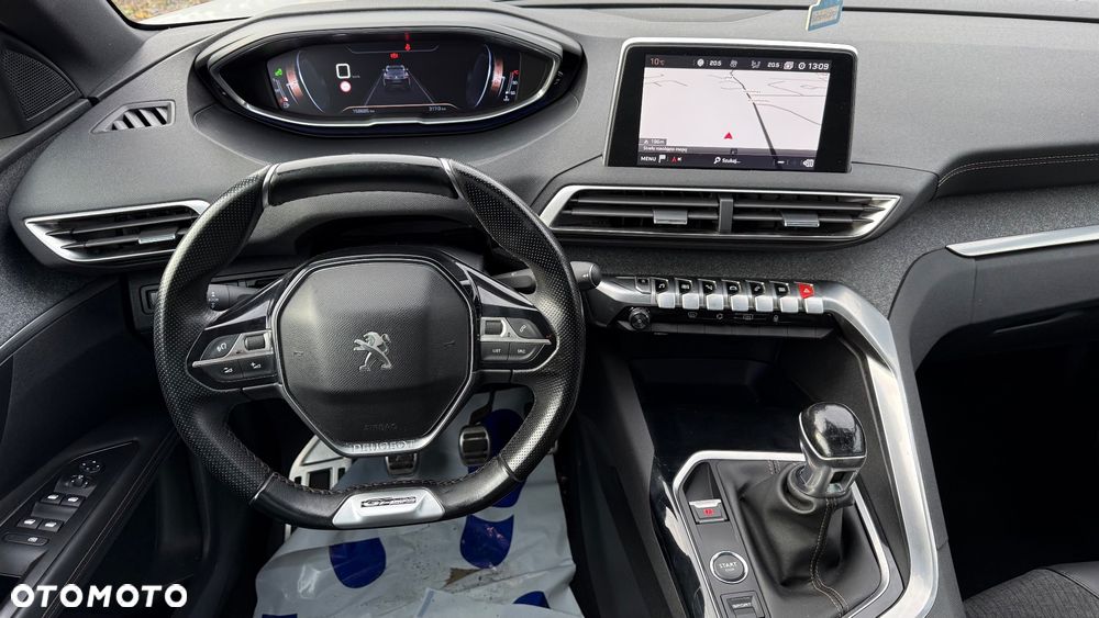 Peugeot 3008 - 21