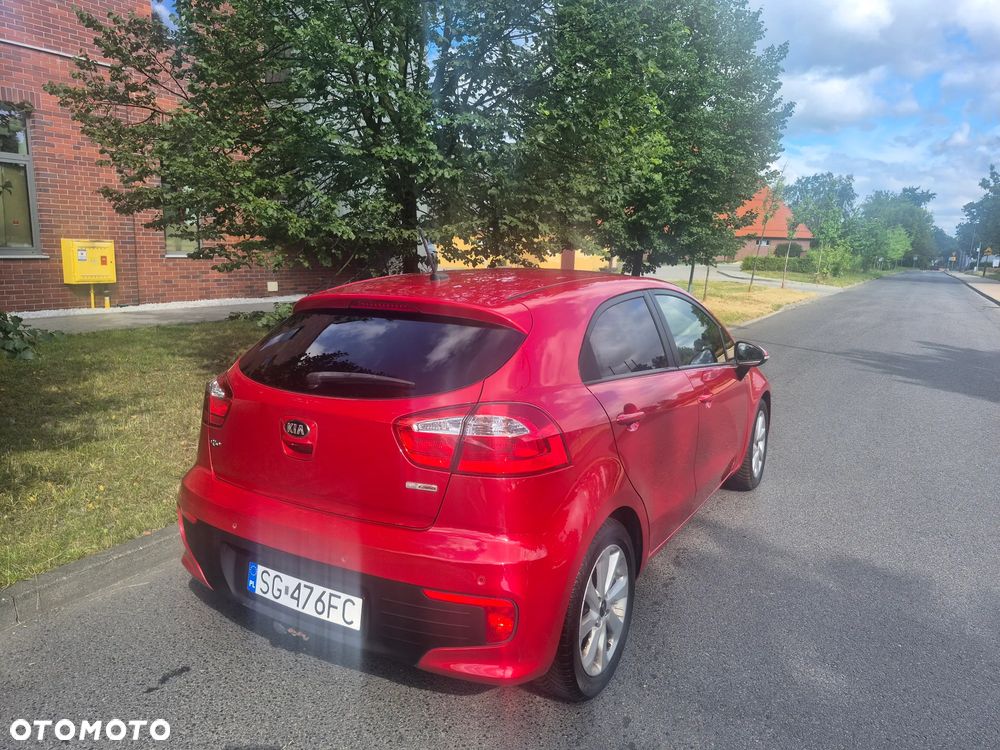 Kia Rio 1.2 Dream Team Edition - 5
