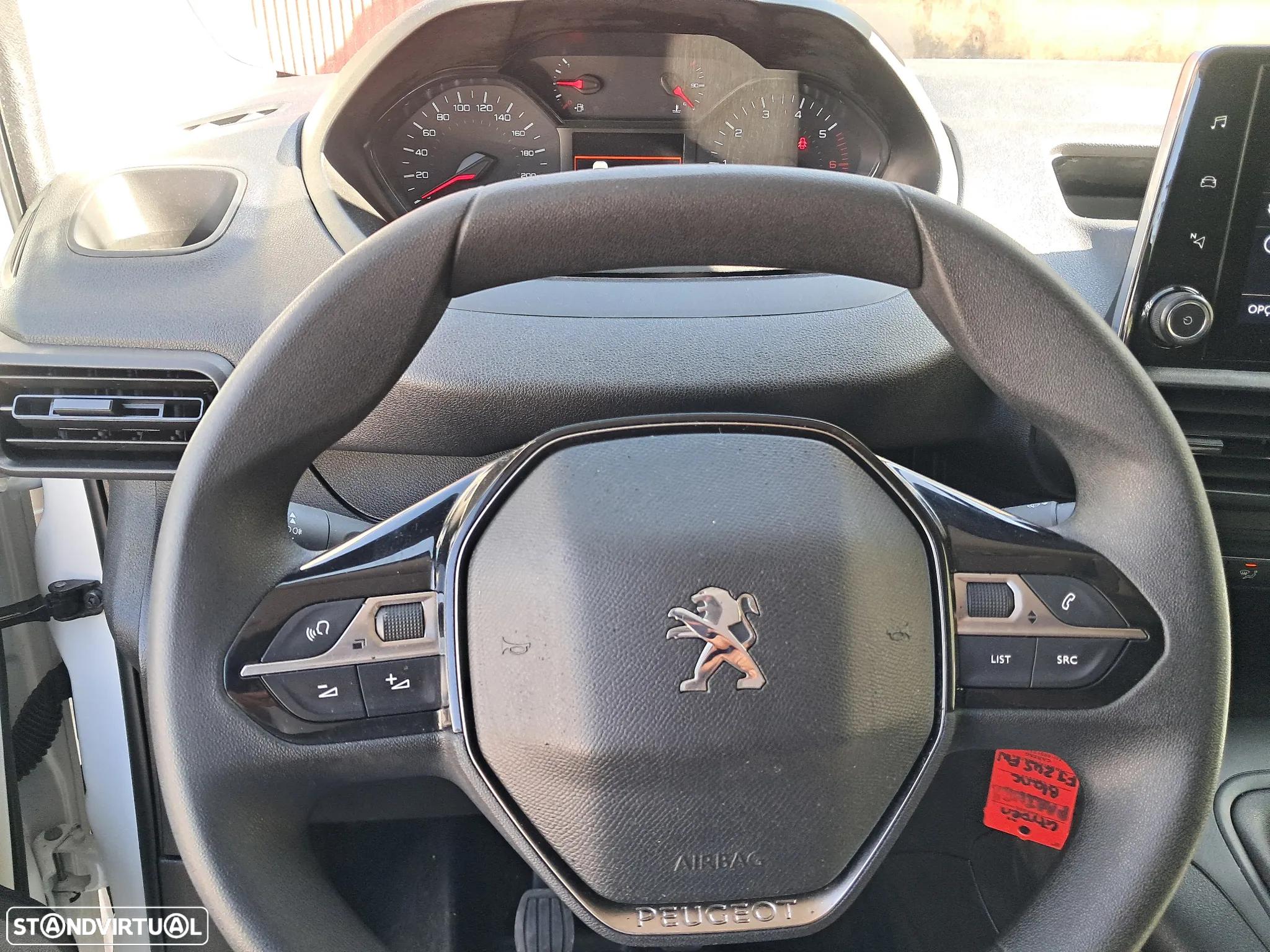 Peugeot Partner 1.6 hdi versão Asphalt - 4