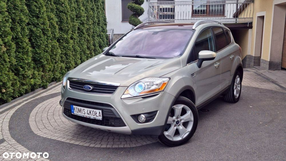 Ford Kuga - 1