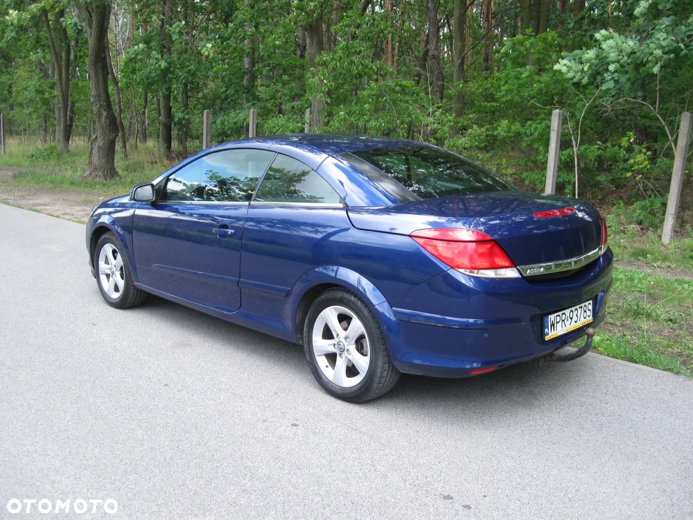 Opel Astra 1.8 Cosmo - 14