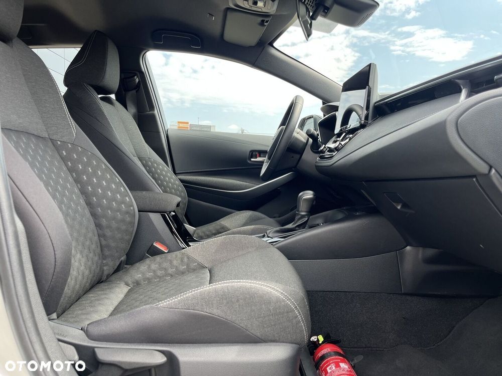 Toyota Corolla 1.8 Hybrid Comfort - 13