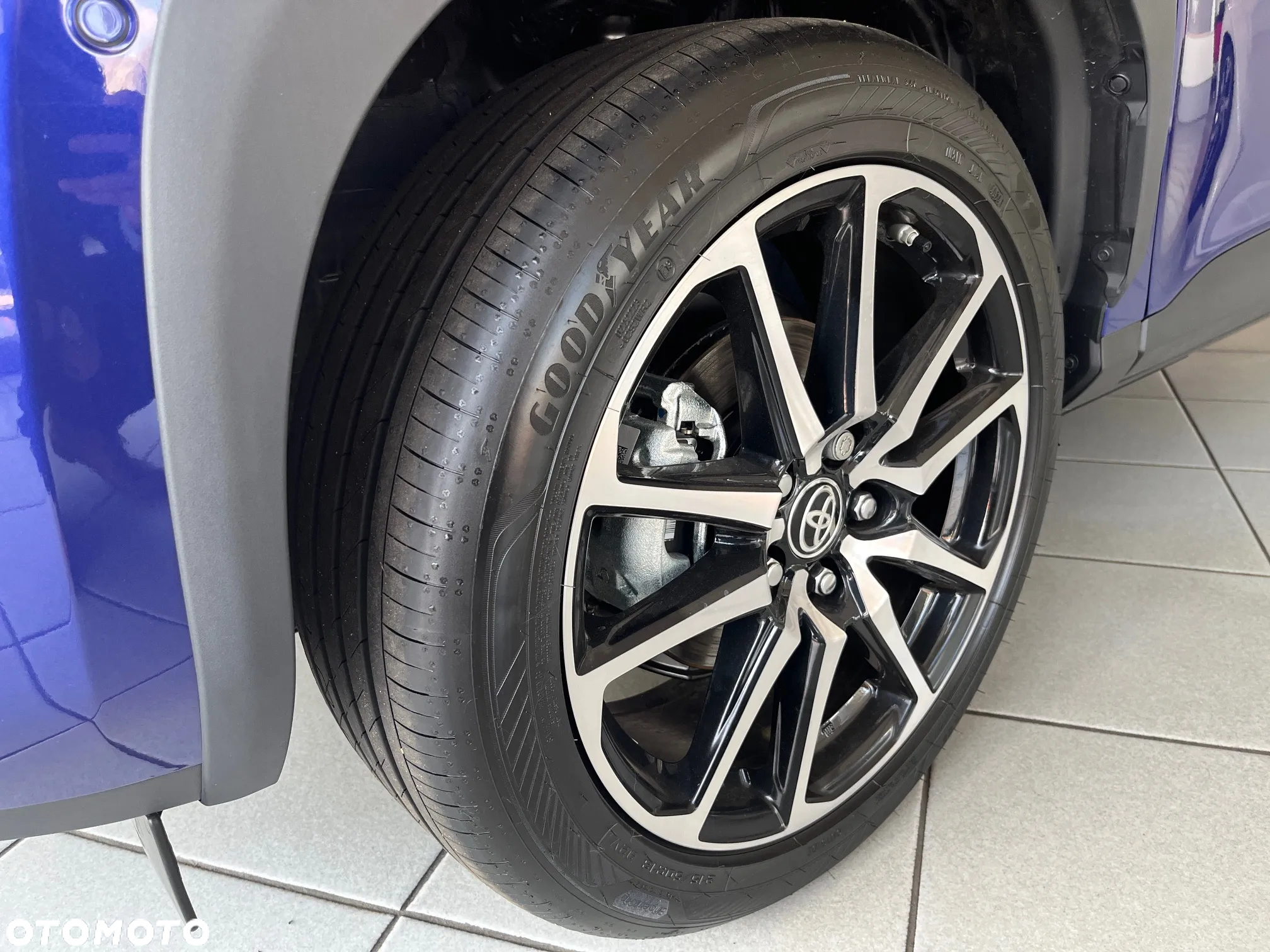 Toyota Yaris Cross Hybrid 1.5 GR Sport - 17