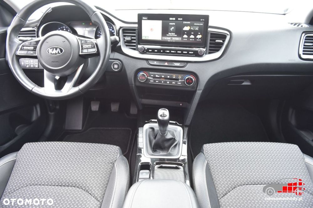 Kia XCeed - 22