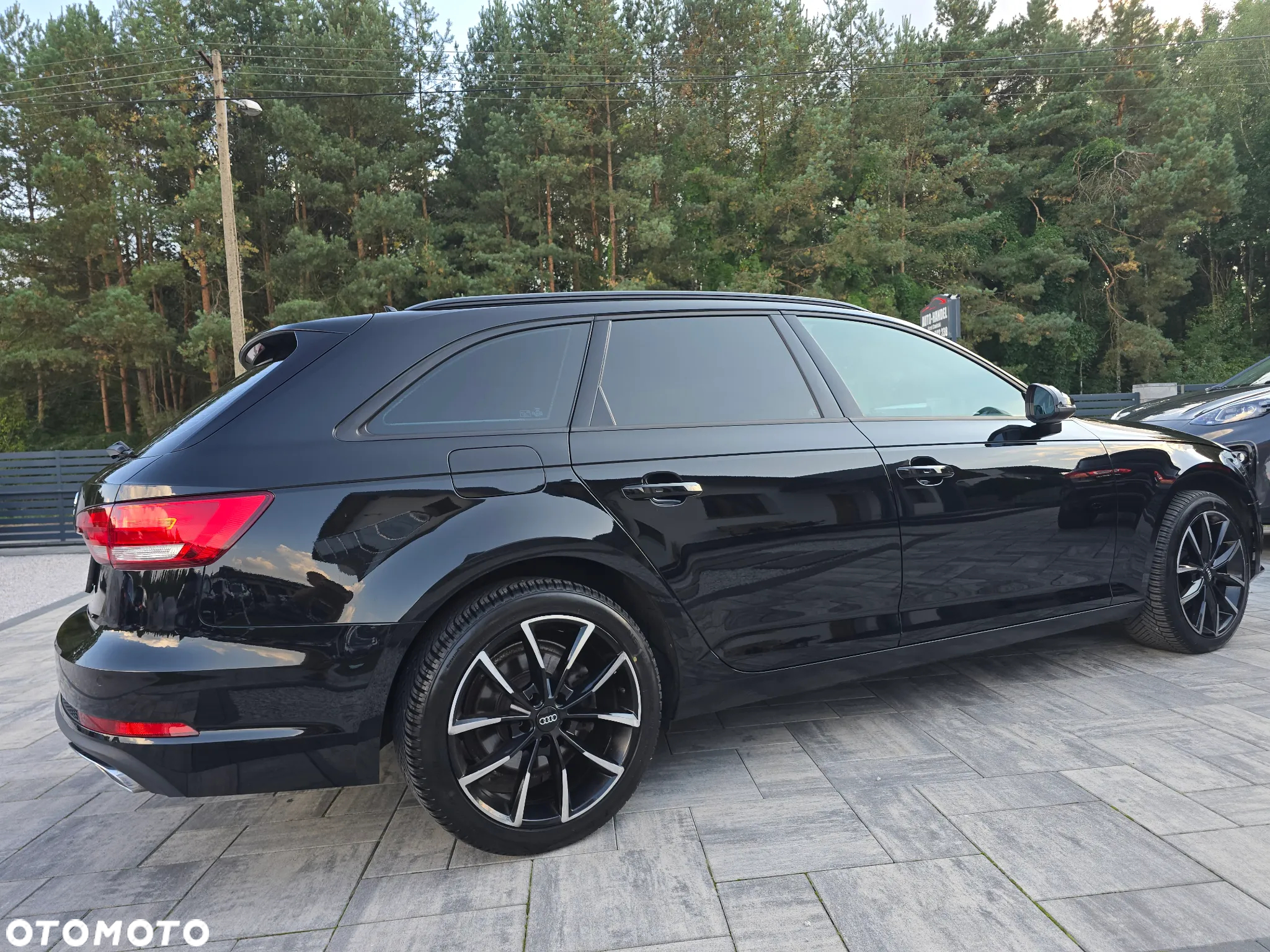 Audi A4 Avant 2.0 TDI S tronic - 19