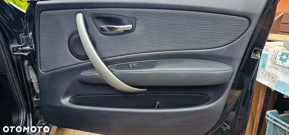 BMW Seria 1 116d - 15
