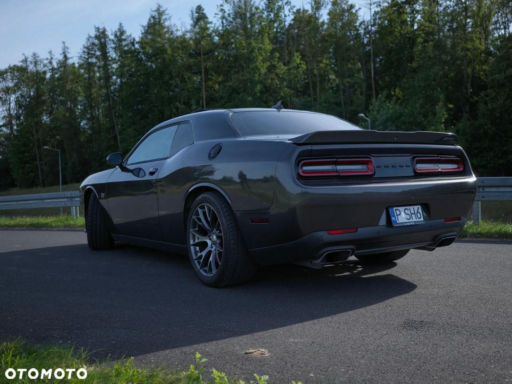 Dodge Challenger ver-automatik-srt-392 - 2
