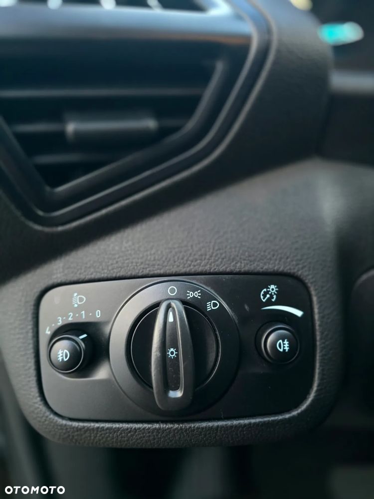 Ford C-MAX 2.0 TDCi Start-Stop-System Business Edition - 24