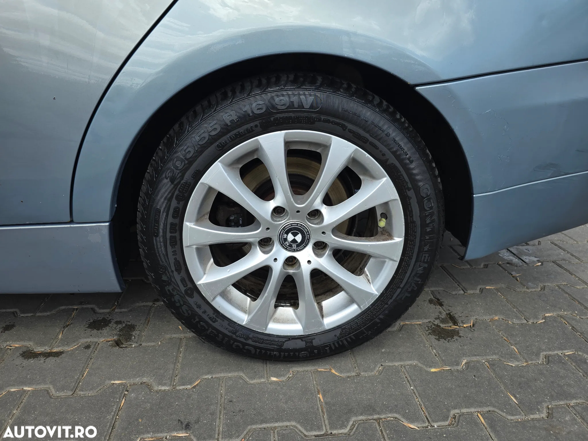 BMW Seria 3 320d - 8