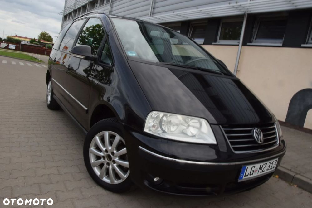 Volkswagen Sharan 1.9 TDI Automatik Pacific - 12