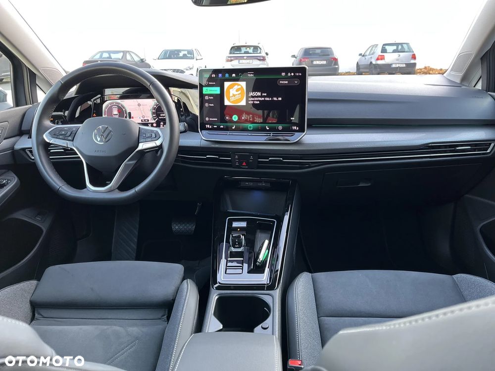 Volkswagen Golf Variant - 23