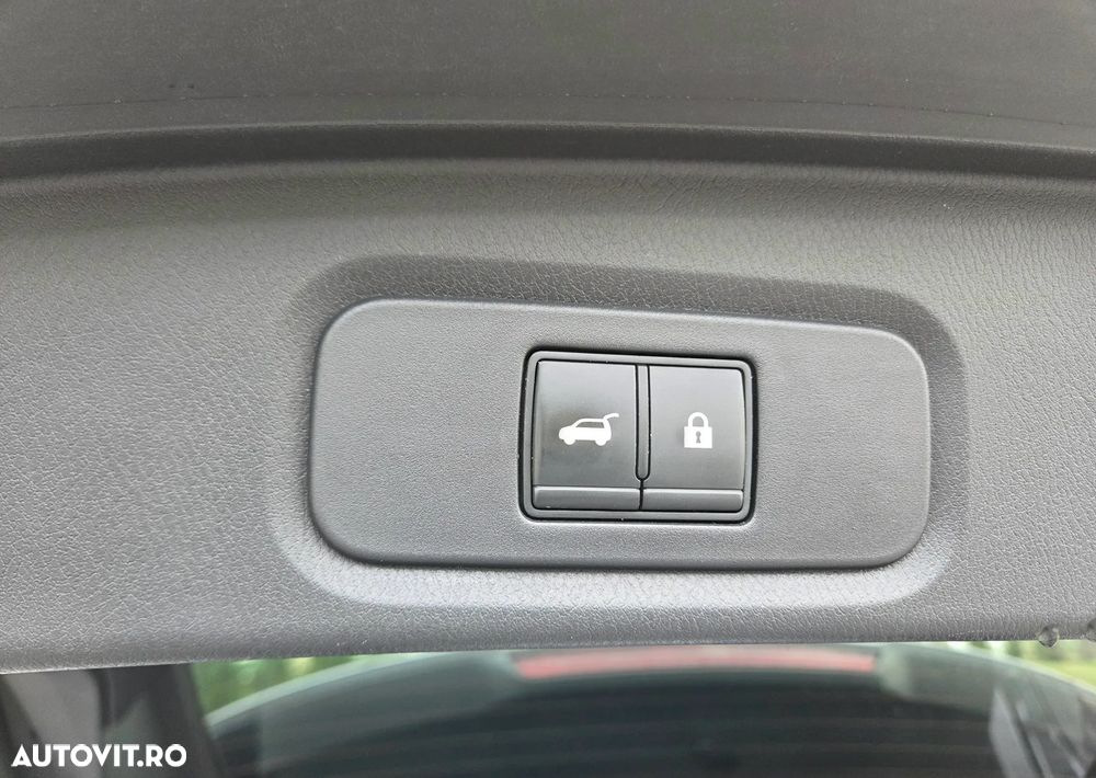 Nissan Qashqai 1.3 DIG-T MHEV Xtronic Tekna - 33