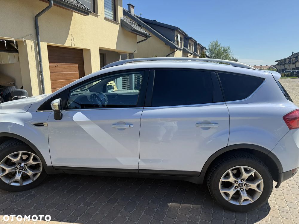 Ford Kuga 2.0 TDCi Titanium FWD - 5