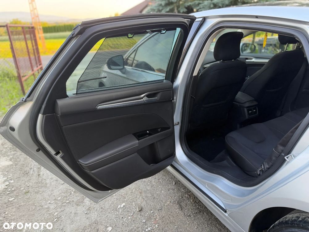 Ford Mondeo 2.0 TDCi STart-Stopp PowerShift-Aut Titanium - 27