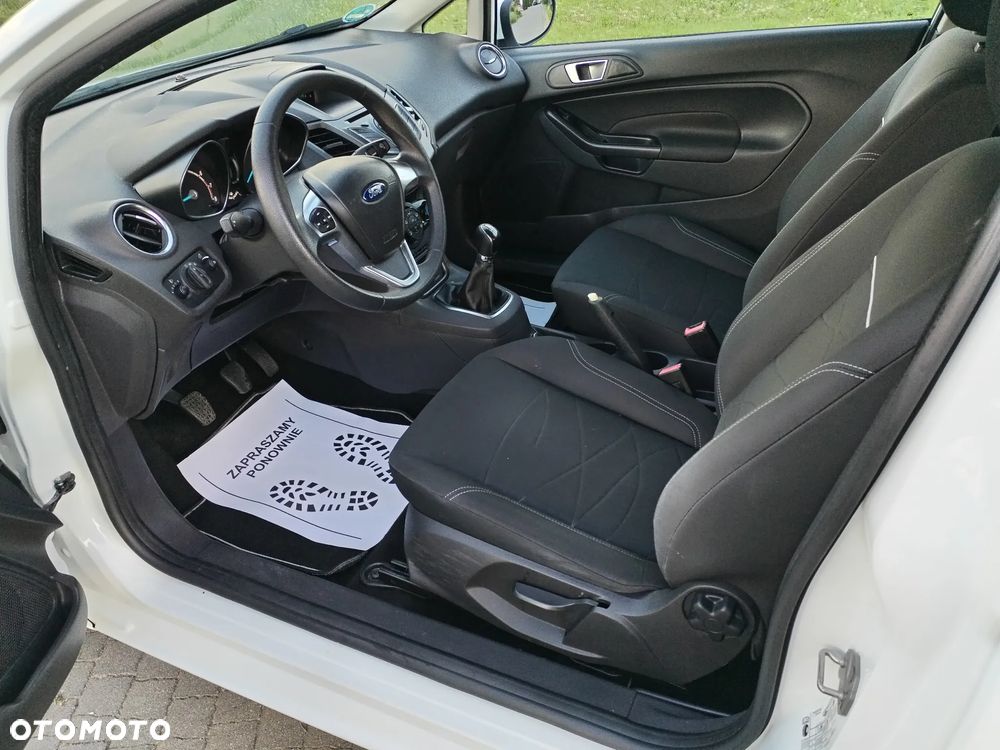 Ford Fiesta - 26