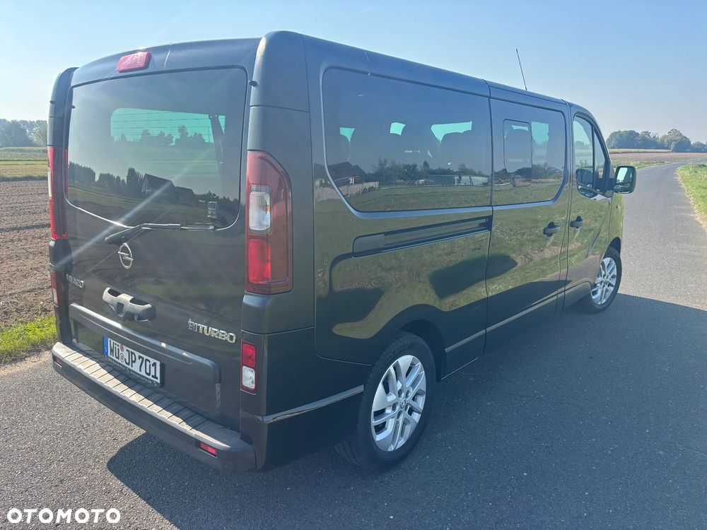 Opel Vivaro - 4