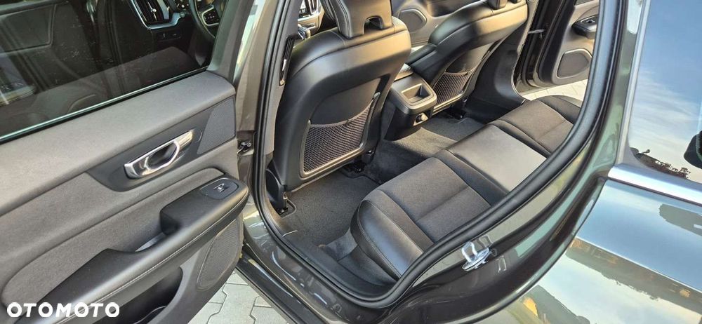 Volvo V60 D3 Geartronic Momentum Pro - 8