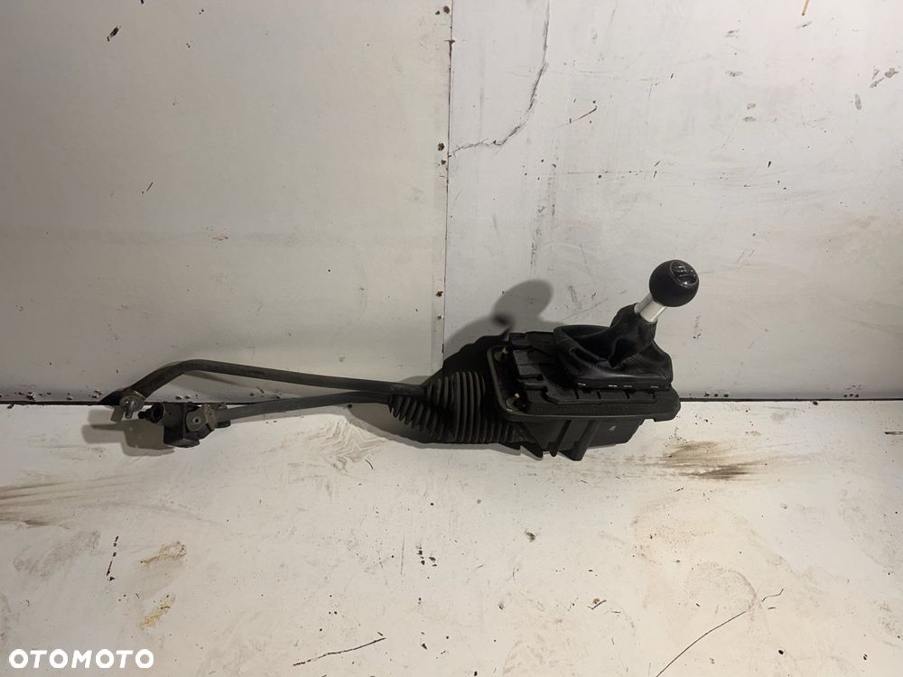 Lewarek wybierak 5B mieszek gałka Audi A4 B6/B7 8E0 711 406 - 1