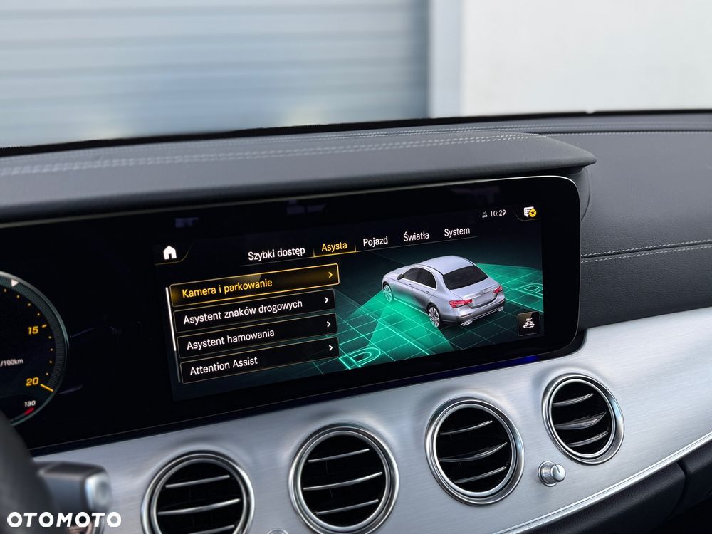 Mercedes-Benz Klasa E 220 d 4-Matic AMG - 31