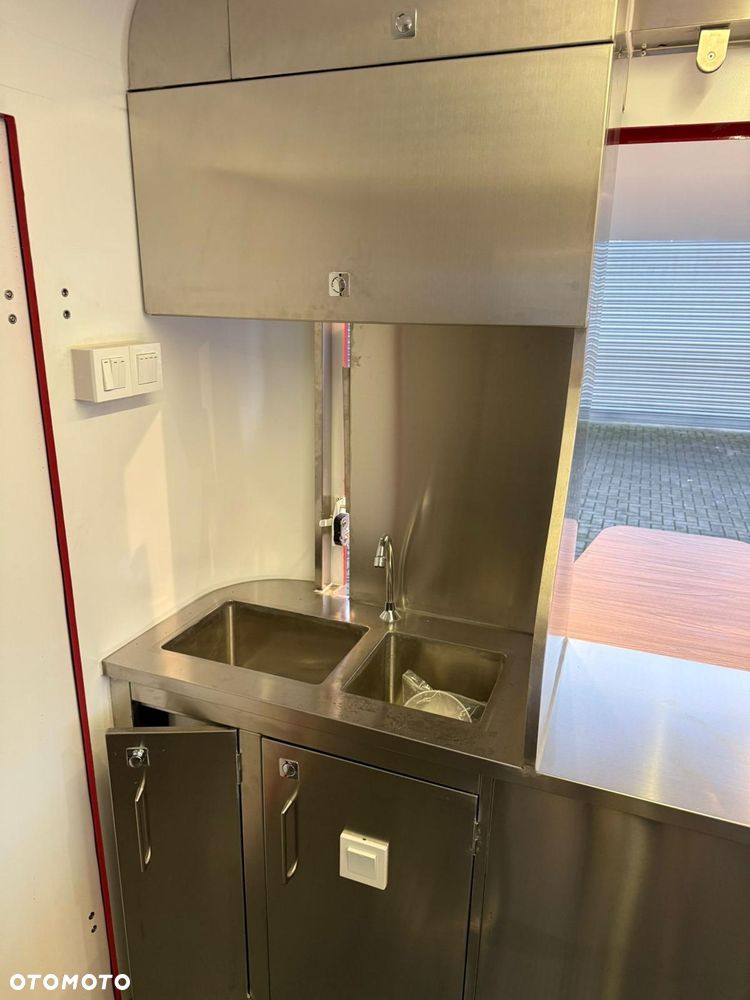 Esselmann Deli Food 400 przyczepa gastronomiczna z wyposażeniem - 12