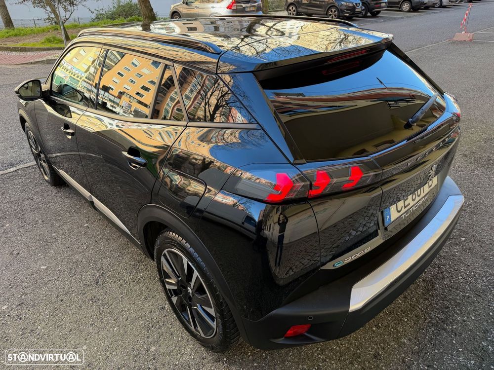 Peugeot e-2008 50 kWh Allure - 26