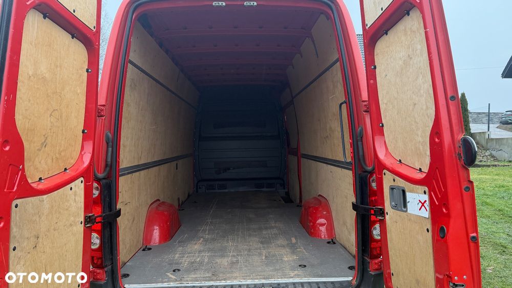 Volkswagen Crafter - 8