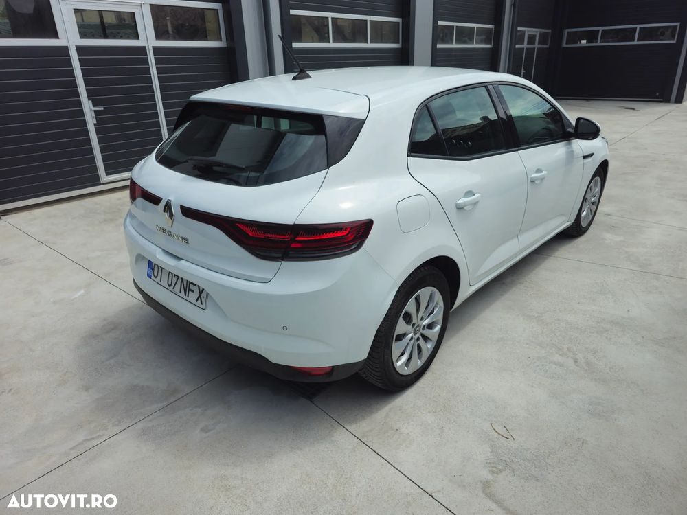 Renault Megane BLUE dCi Intens - 2