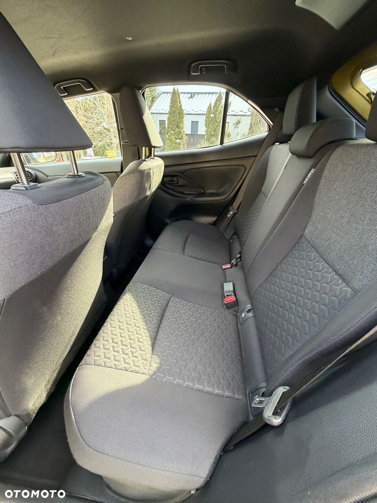 Toyota Yaris Cross Hybrid 1.5 Comfort - 23