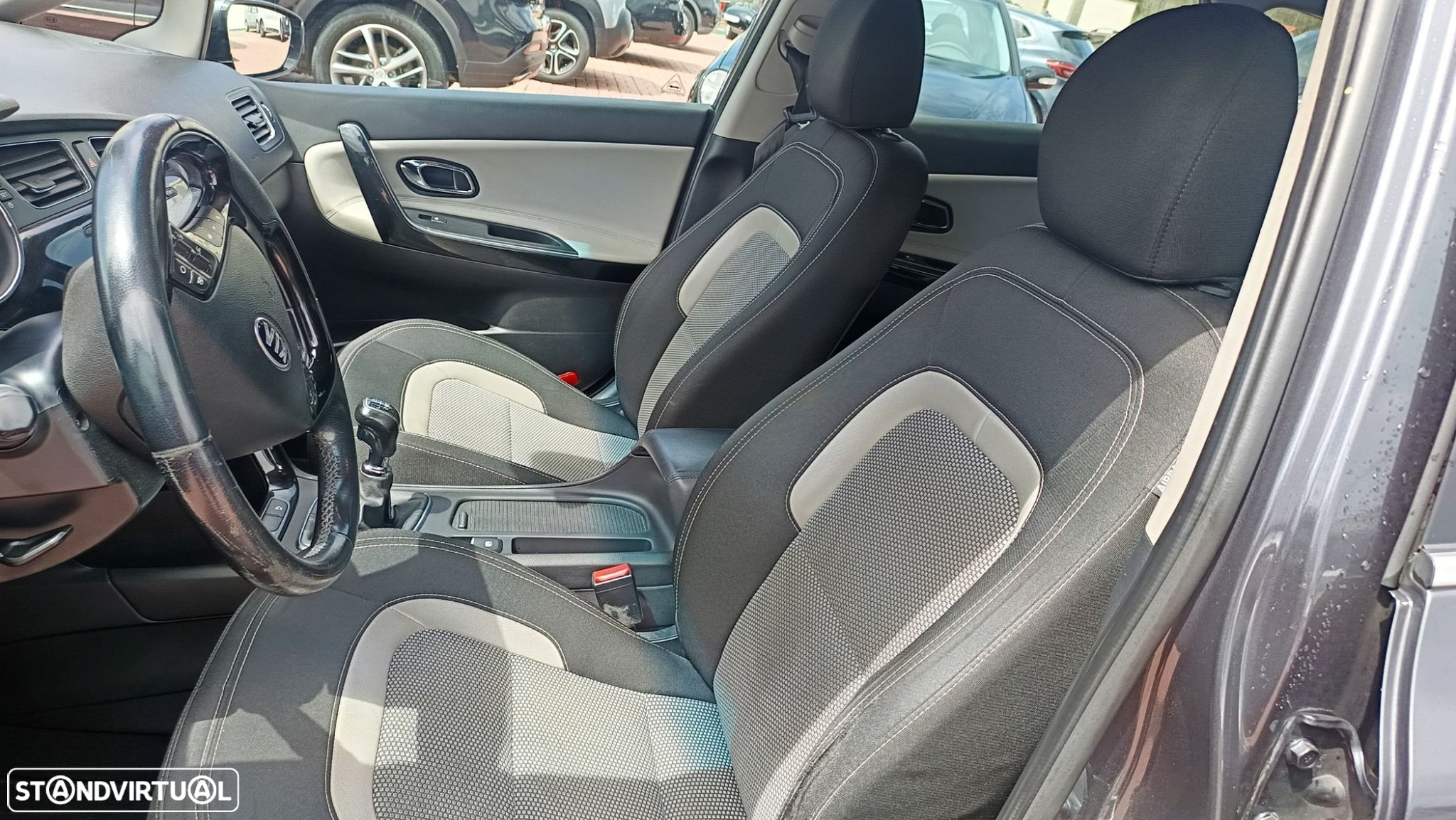 Kia Ceed SW 1.6 CRDi ECO - 13