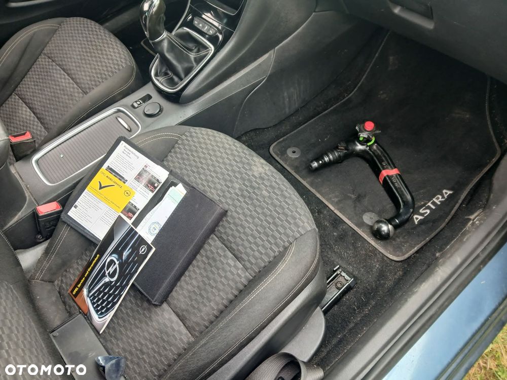 Opel Astra - 26