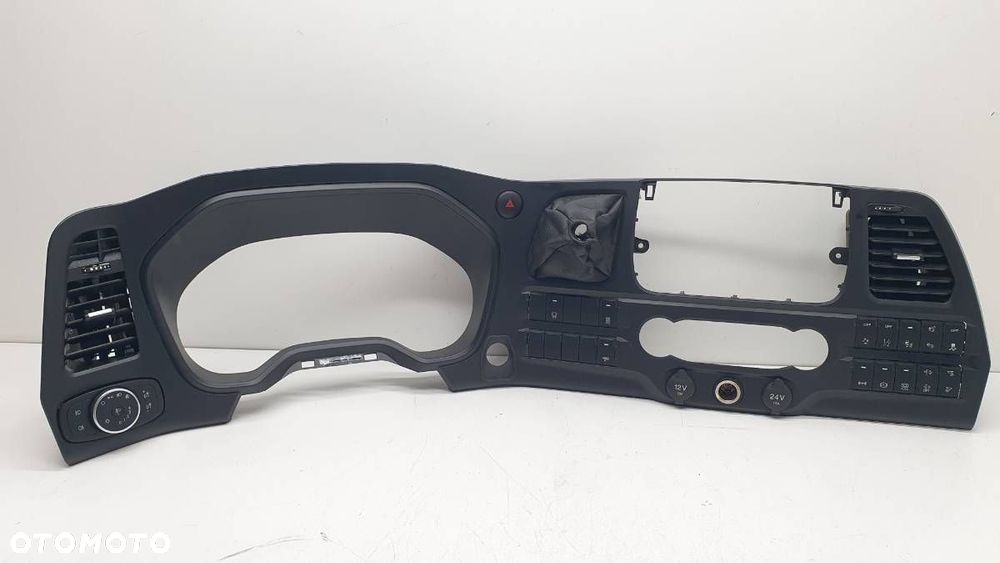 RAMKA LICZNIKA DEKOR OSŁONA FORD F-MAX 500 JC46-10B838 EUROPA - 1