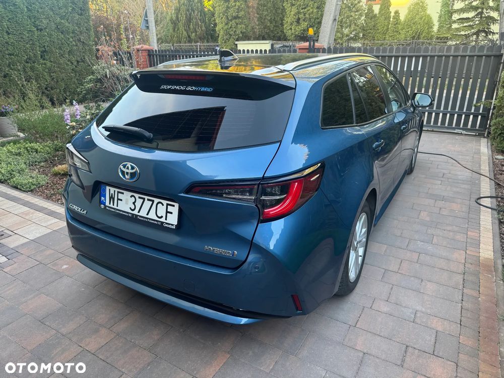 Toyota Corolla 1.8 Hybrid Comfort - 27