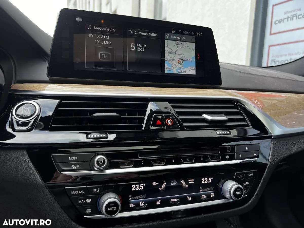 BMW Seria 5 540i xDrive AT - 16