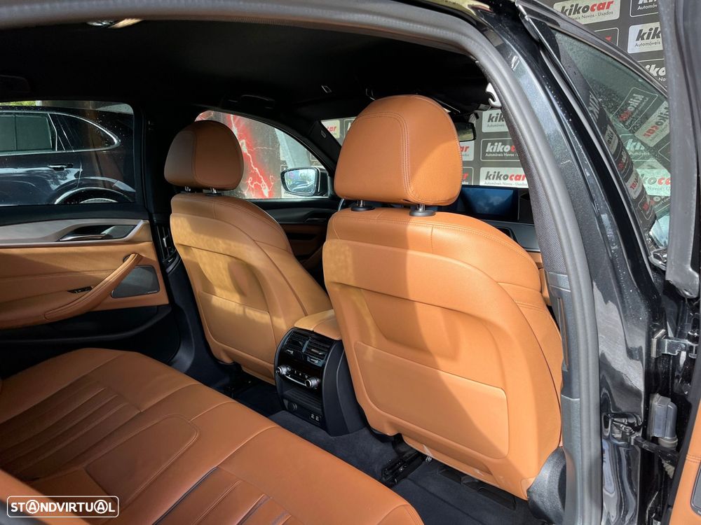 BMW M550d xDrive Auto - 25