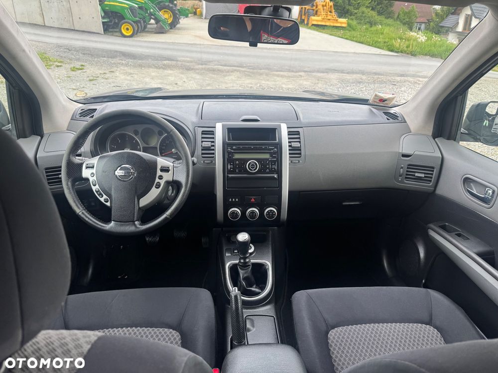 Nissan X-Trail - 17