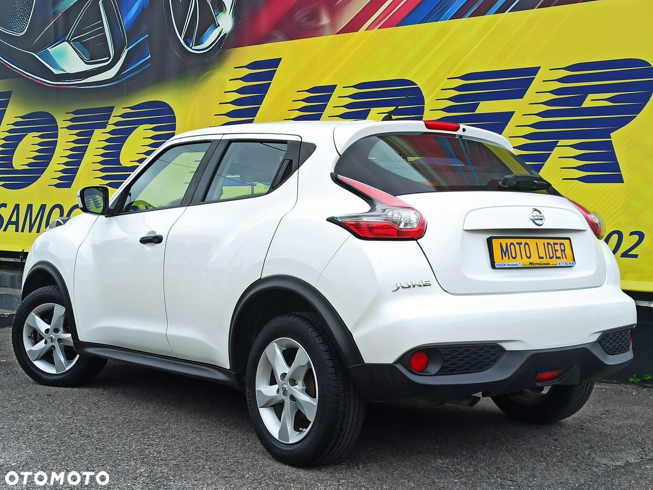 Nissan Juke 1.6 Visia Plus - 4
