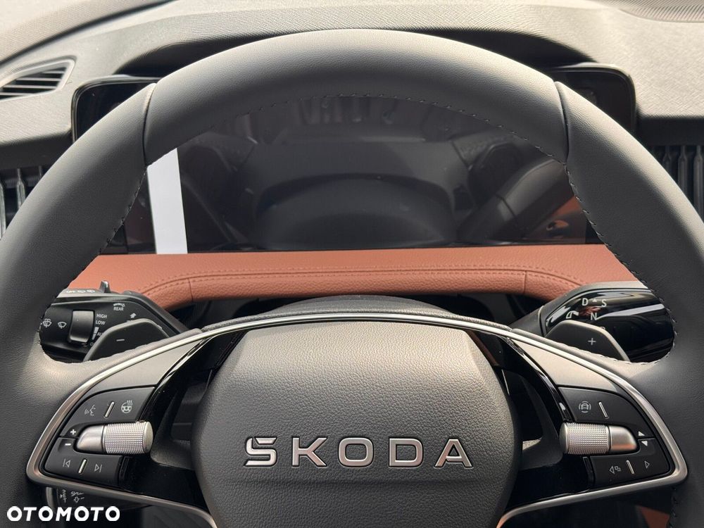 Skoda Superb 1.5 TSI L&K DSG - 15