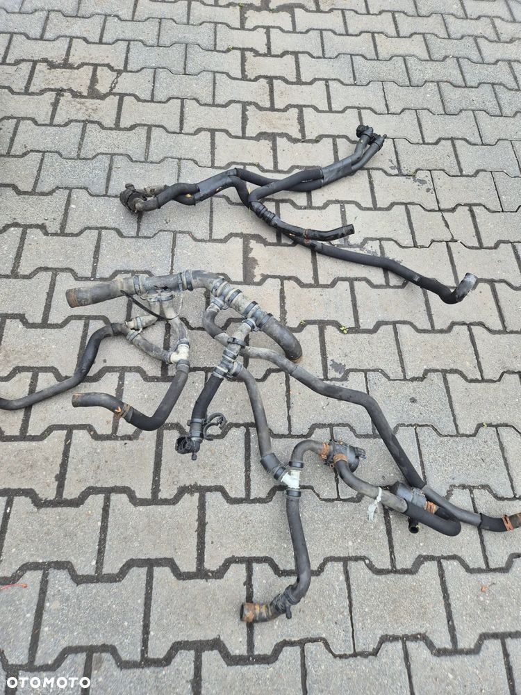 PRZEWODY WODY POMPKA OBIEGU PŁYNU MASTER III MOVANO B  NV400 2.3 BITURBO 14r.+ - 1