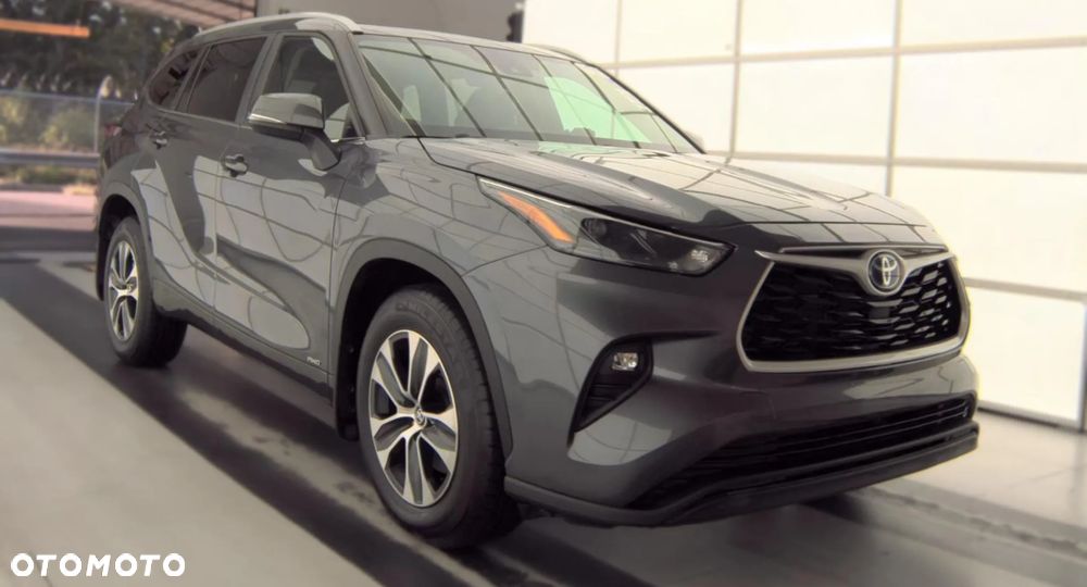 Toyota Highlander - 3