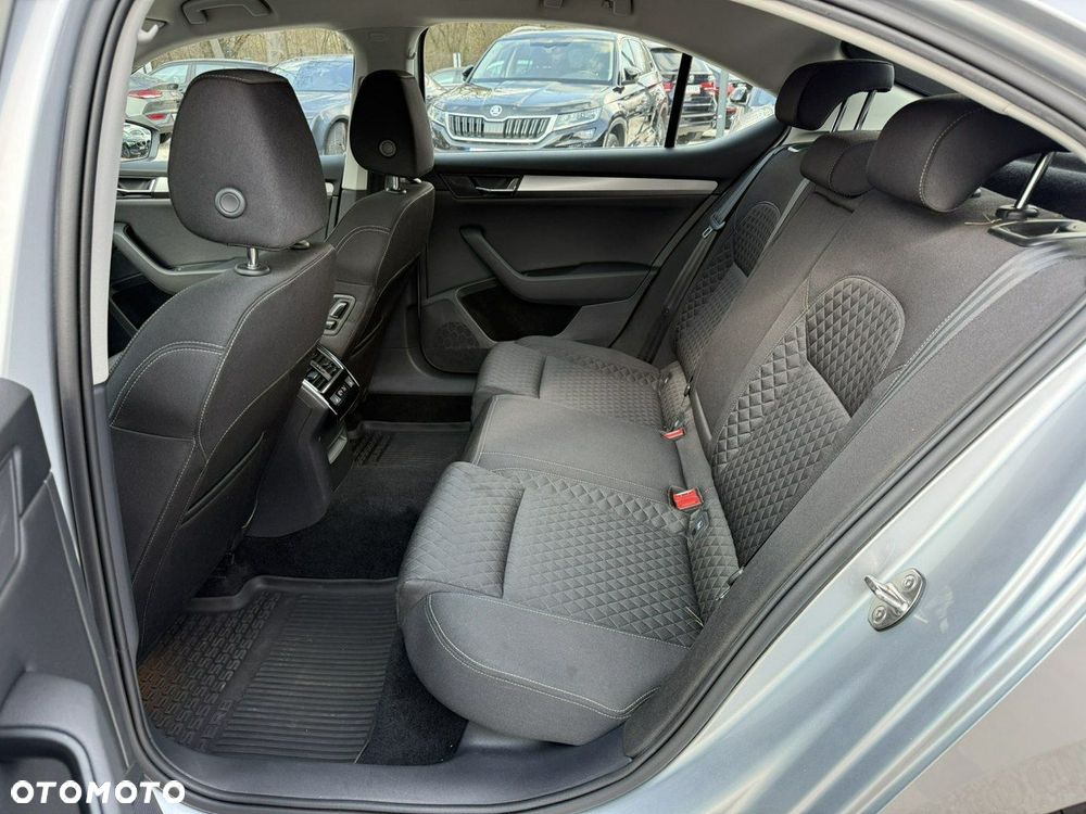 Skoda Superb 2.0 TDI 4x4 Style DSG - 21