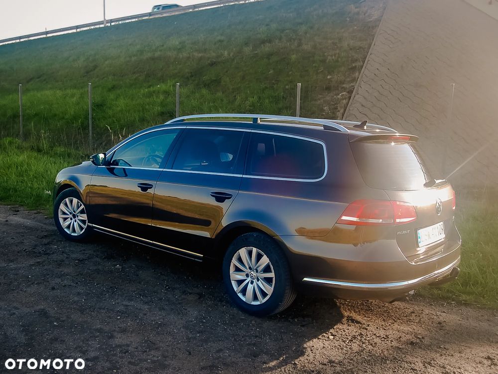 Volkswagen Passat 2.0 TDI DPF Comfortline - 4