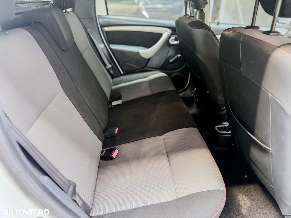 Dacia Duster dCi 110 FAP 4x2 Laureate - 21