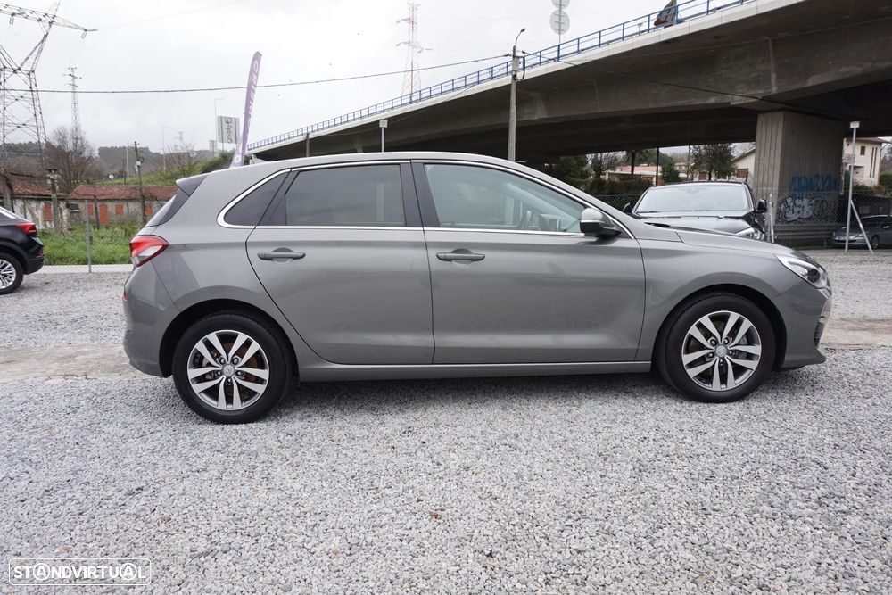 Hyundai i30 1.6 CRDI STyle - 8