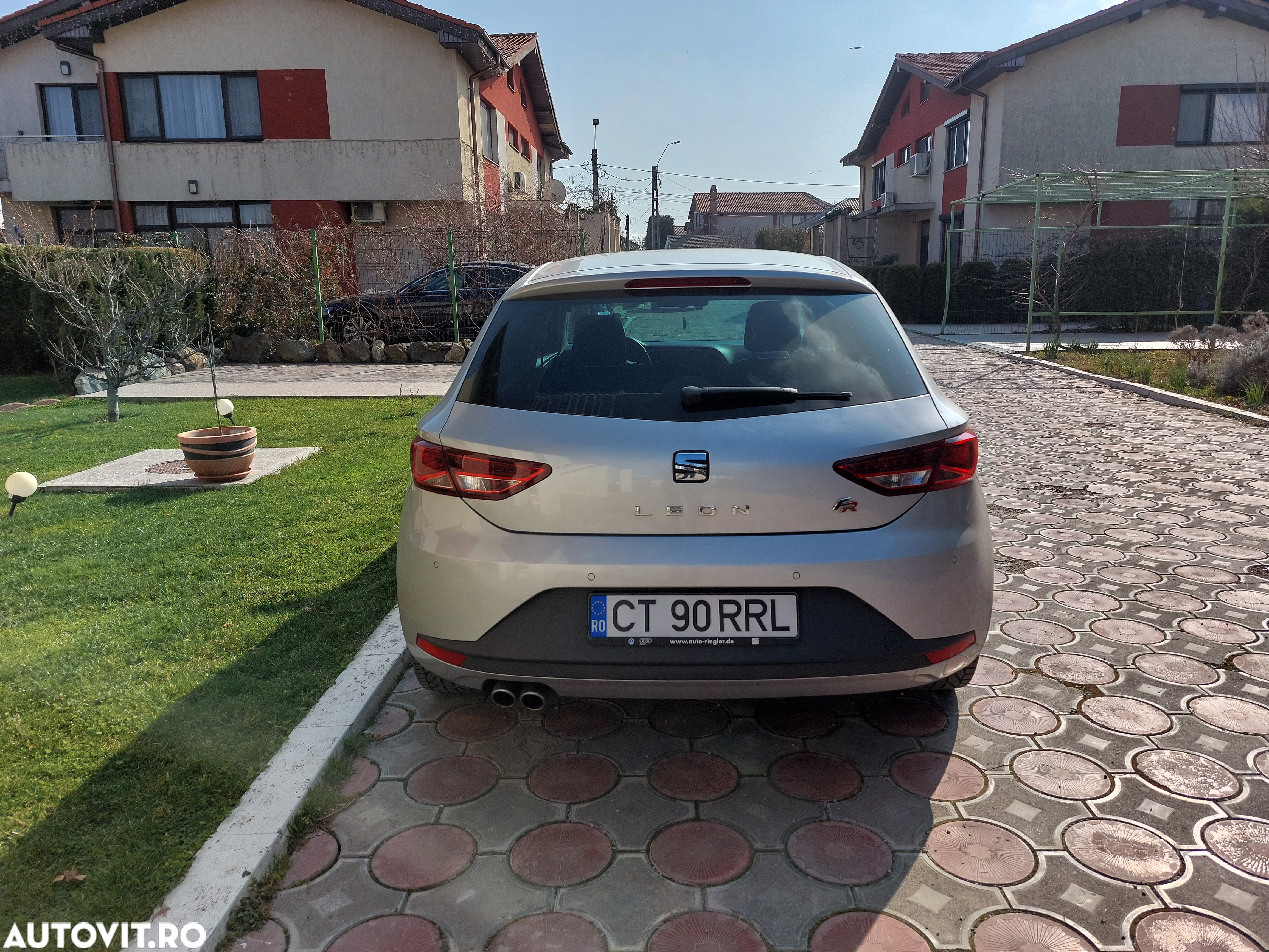 Seat Leon 2.0 TDI DPF Start&Stop FR - 4