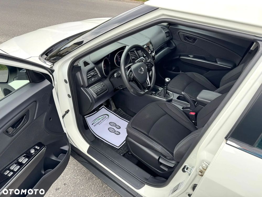 SsangYong/KGM XLV - 10