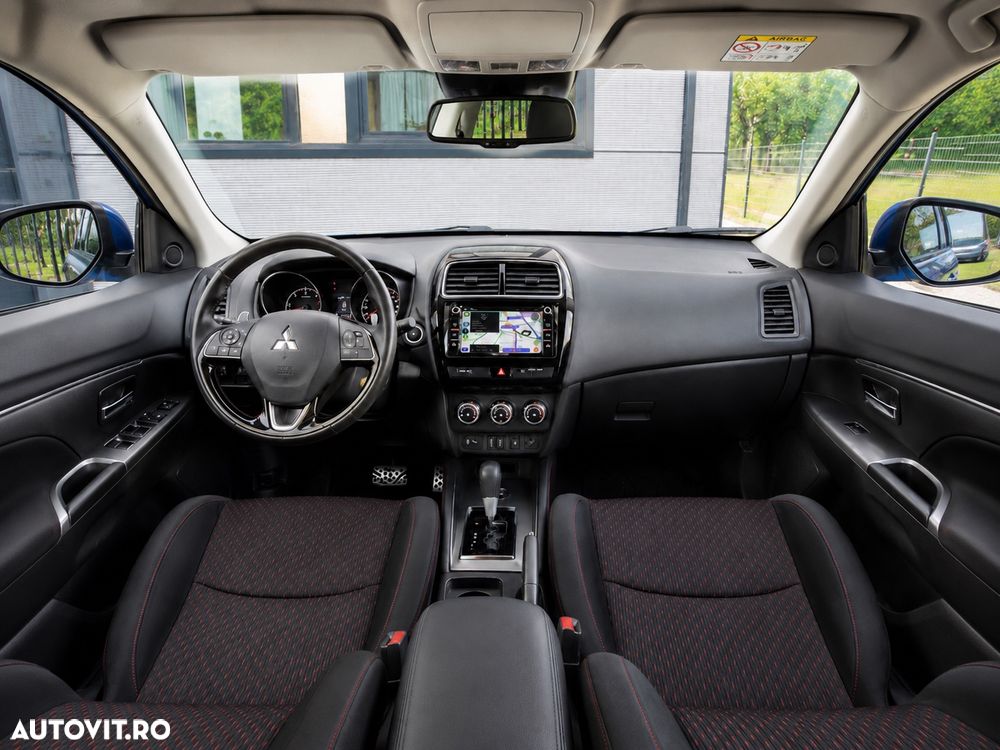 Mitsubishi ASX - 10