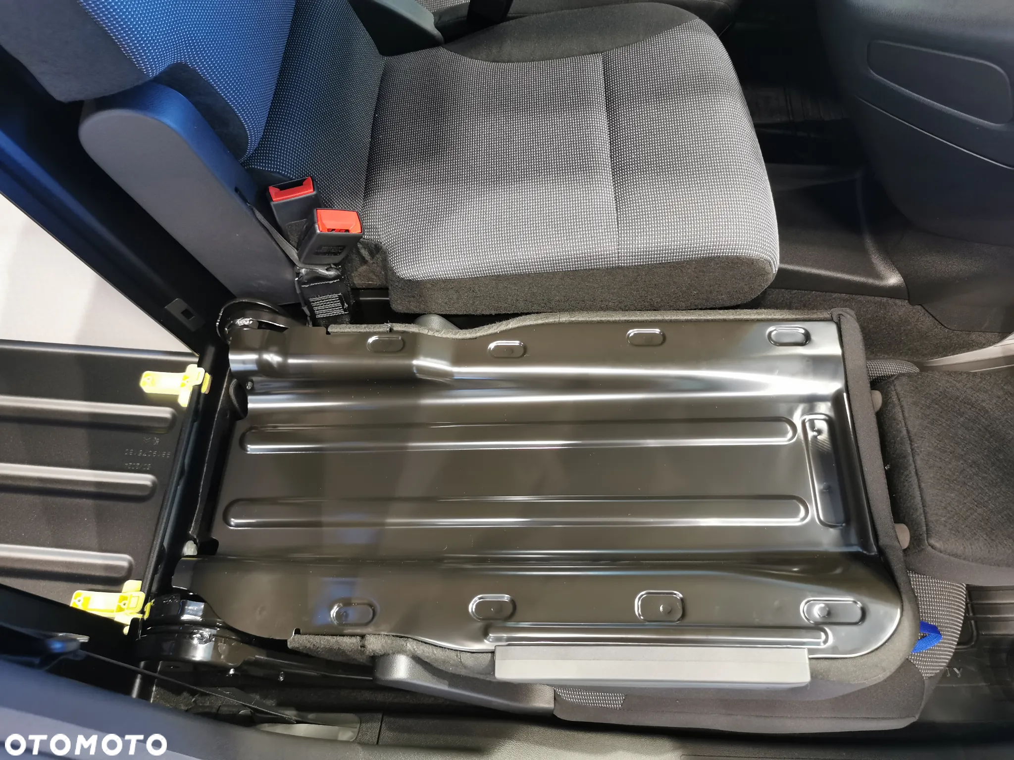Toyota Proace CITY VAN - 8